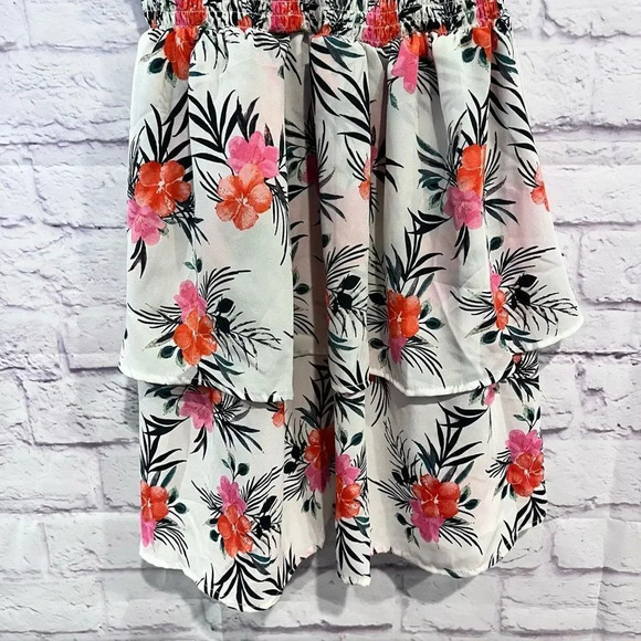 Madden Girl Madden NYC White & Pink Floral Tiered Halter Mini Dress 1X NWT - Picture 5 of 11